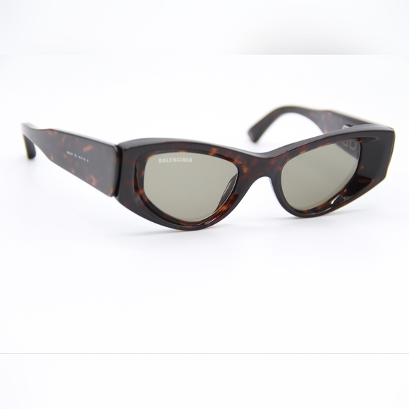 NEW BALENCIAGA SUNGLASSES BB0243S 002 CAT EYE WOMEN EYEWEAR - Picture 8 of 11